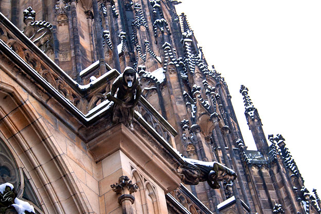 Praha-slott_St-Vitus-kirken