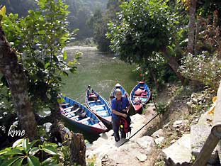 Nepal_Phokara_Lake_Fewa