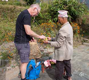 Nepal_trekking_Pokhara_Pothana
