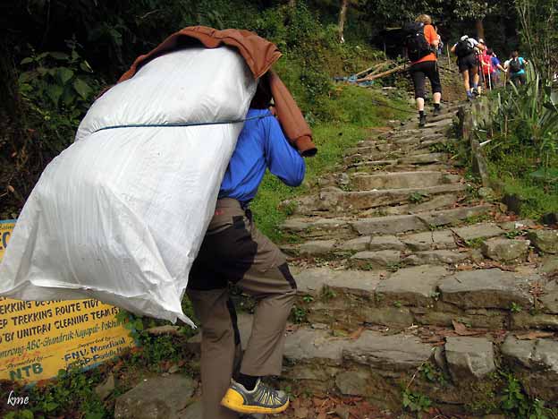 Nepal_trekking_Pokhara_Pothana_