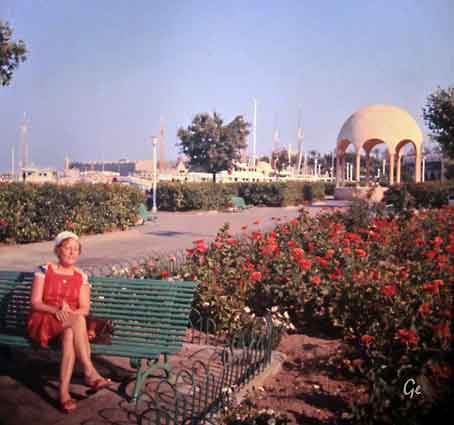 Rhodos_Selma_Rhodos_by