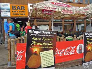 Sicilia_Etna_turistmaskin