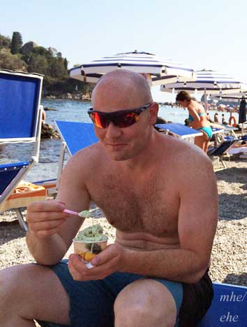 Taormina_Geir_med_is