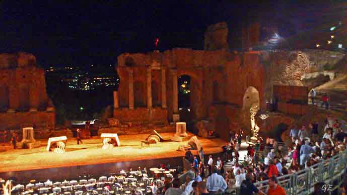 Taormina_Greske_teateret_Tosca_pause