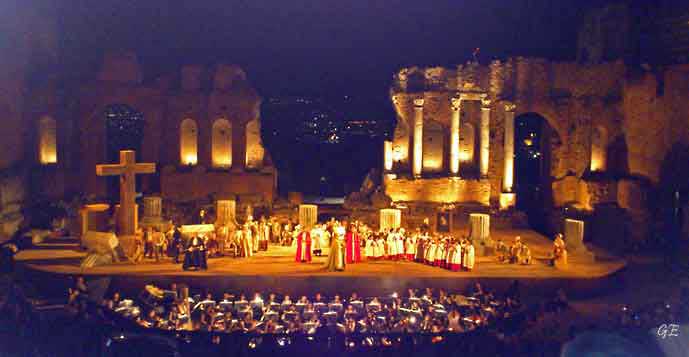 Taormina_Tosca_Greske_teateret_1_akt