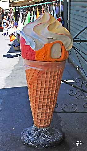 Taormina_is_gelato