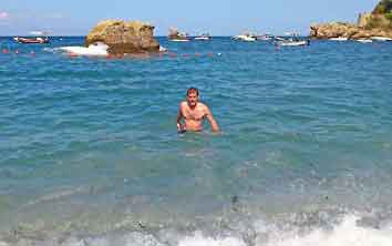 Taormina_strand_Erling