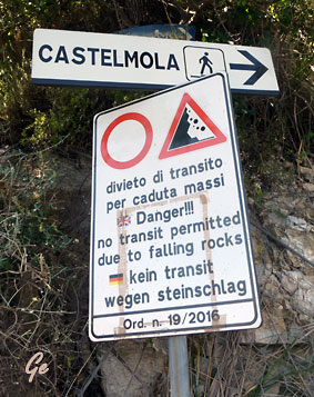 Veien_til_Castelmola_rasfare