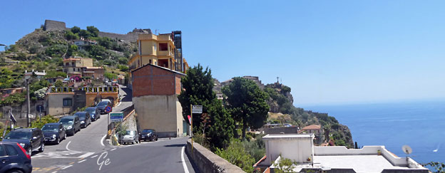 Taormina_Castelmola_veien_ned_igjen
