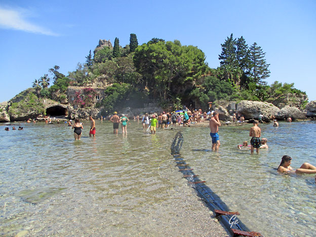 Taormina_Isola_Bella