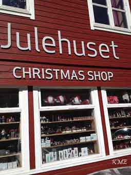 Julehuset_paa_Skei