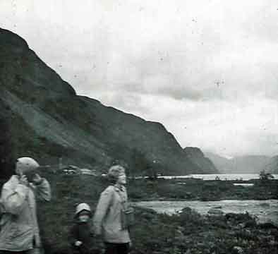 Jotunheimen_ved_Gjendebu