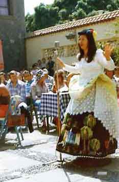 Las_Palmas_folkemusikk_danser