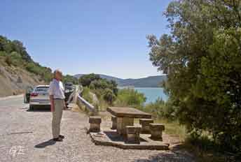 Rasteplass ved
                                  Embalse de Yesa