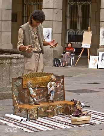 Spania_Galicia_Santiago_de_Compostela_dukketeater