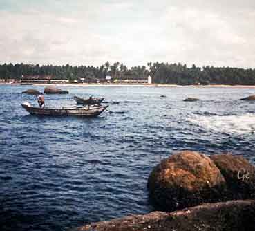 Sri-Lanka_Ceylon_Hikkaduwa_island