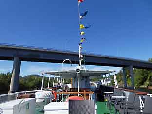 Telemarkskanalen_ms-Telemarken_ved_Ulefoss_bro