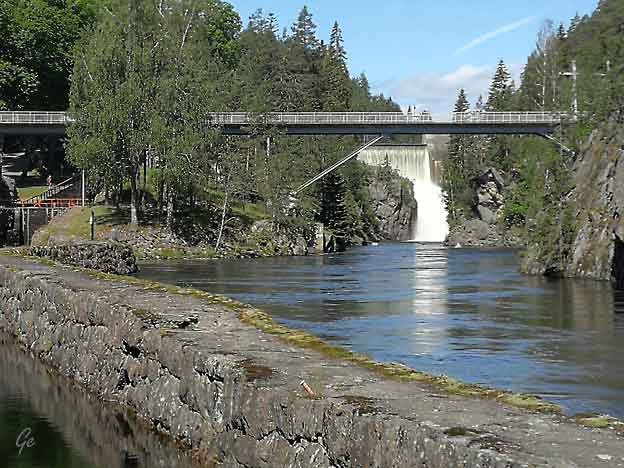 Telemarkskanalen_Vrangfoss-sluser