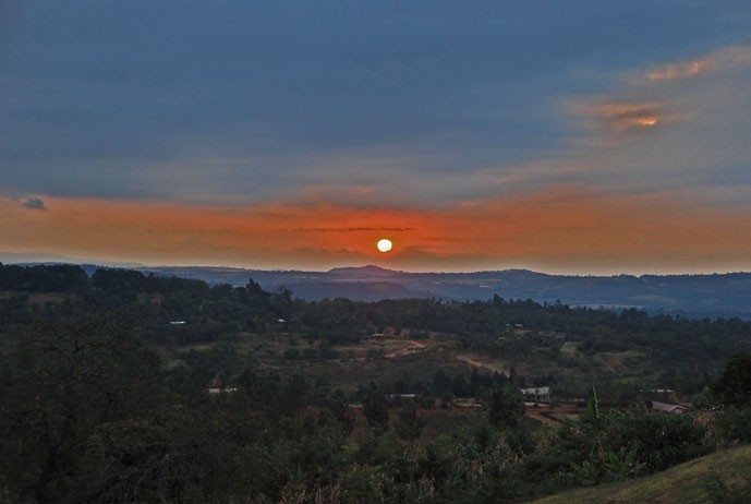 Tanzania_High_Viuw_hotel_soloppgang