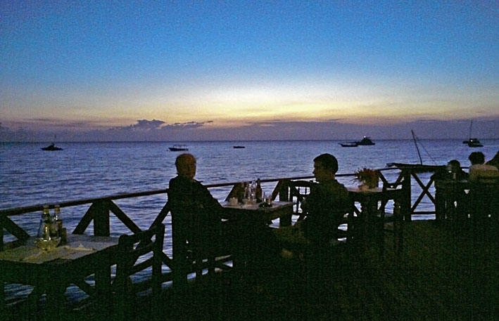 Zanzibar_Nungwi_LangiLangi_kveld