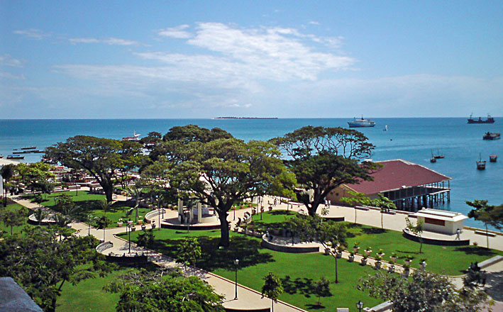 Zanzibar_Stone_Town_fra_House_of_Wonders