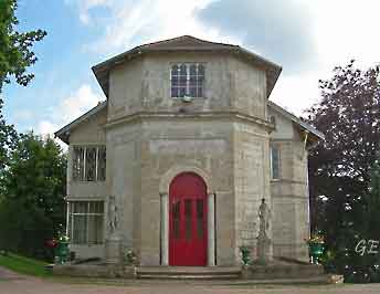 Frankrike_Epinal_hus_ved_borg