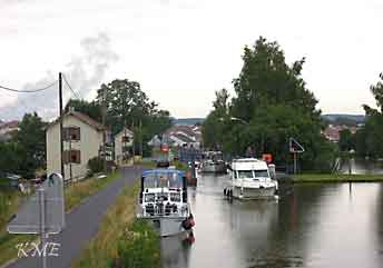 Frankrike_Epinal_kanal_og_baater
