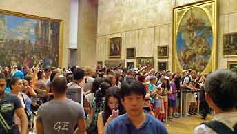 Frankrike_Paris_Louvre_Mona-Lisas_rom