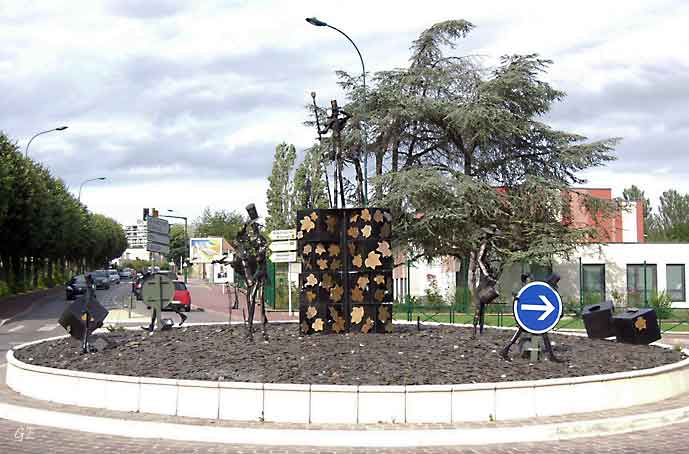 Frankrike_Paris_Plaisir_rundkjoring