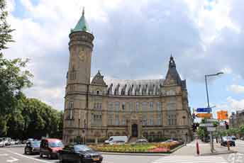 Luxembourg_bygning