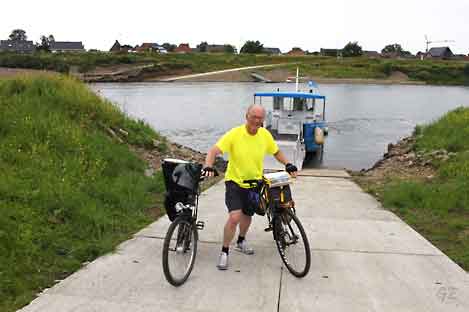 Nederland_Maas_ferge