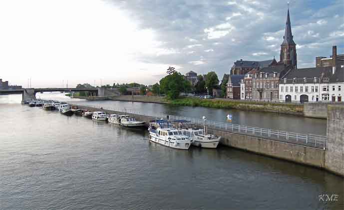 Nederland_Maas_kveld