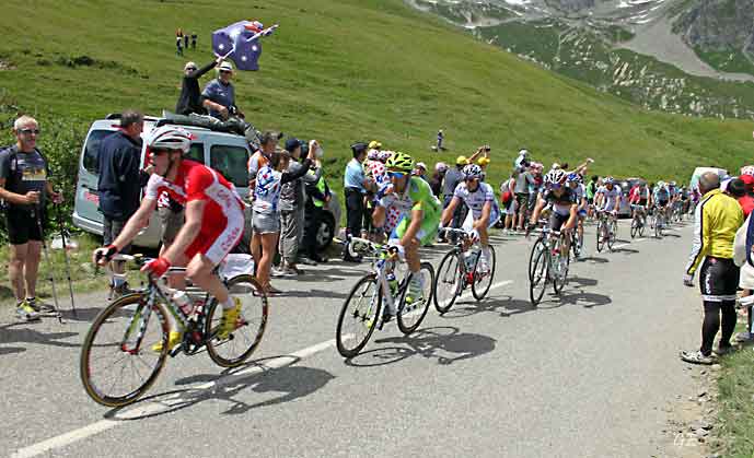 Alpehornorkester p� Col de la Madelaine