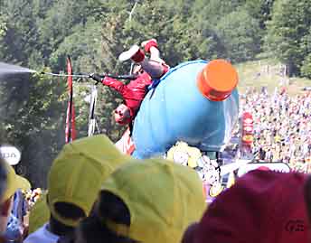 Lang, lang rekke ned fra la Plance des
              Belles Filles