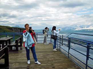 Tromso_fotografering_ved_fjellheisen