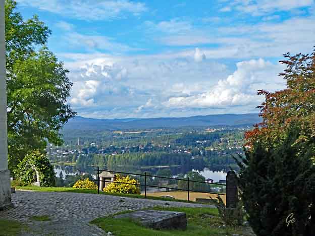 Vikersund_Heggen_kirke.