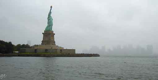 USA_New_York_Frihetsgudinnen