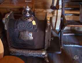 Minnesota_Sunburg_Old_Log_church_og_museet