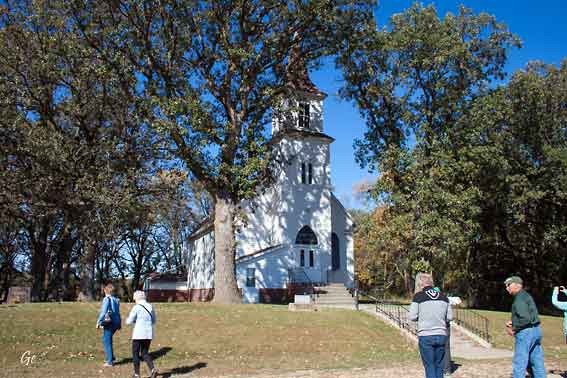 Minnesota_West_Lake_Lutheran_Church
