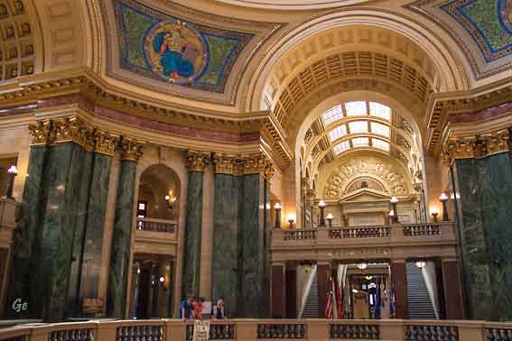 Wisconsin_Madison_Capitol