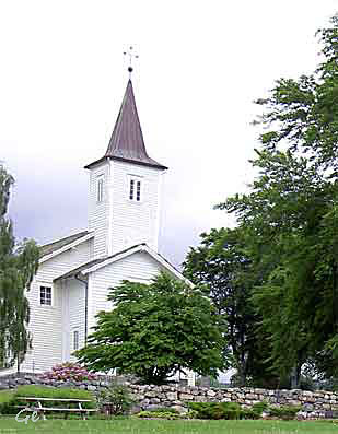 Fitjar_kirke