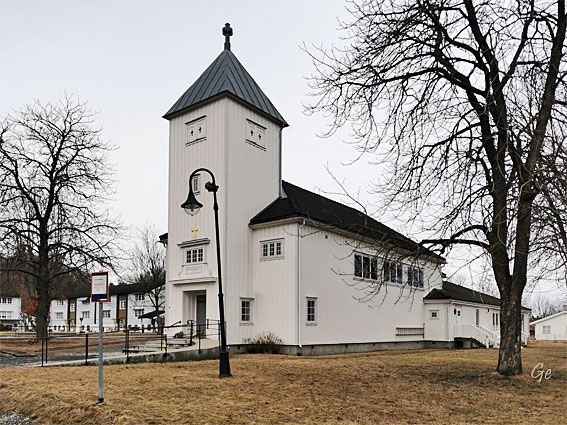 Slemmestad-kirke