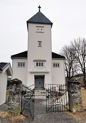 Slemmestad-kirke