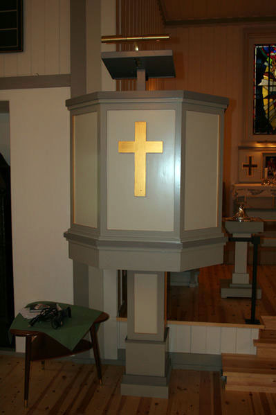 Slemmestad_kirke