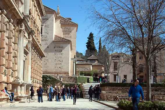 Spania_Granada_Alhambra_Palacio-de-Carlos-V