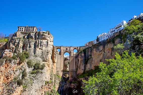 Spania_Ronda_Puente-Nuevo