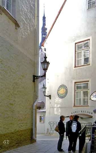 Tallinn_gater_og_kirke